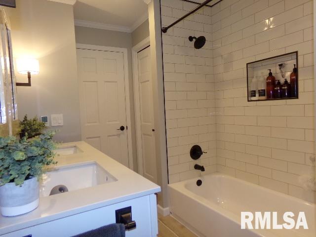 122 Locust Street Bennett, IA 52721 - Photo 27 of 36 Gallery Image 27