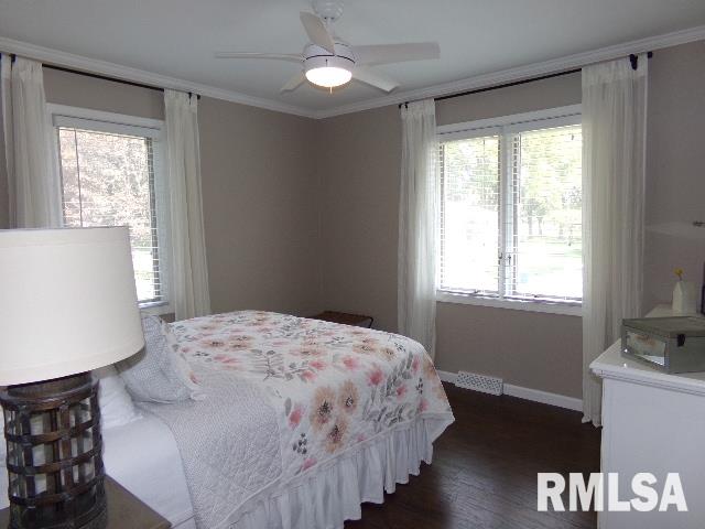 122 Locust Street Bennett, IA 52721 - Photo 31 of 36 Gallery Image 31