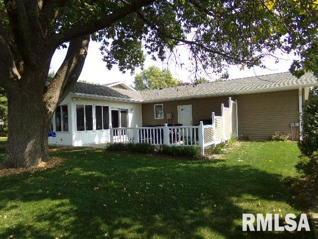 122 Locust Street Bennett, IA 52721 - Photo 9 of 36 Gallery Image 9