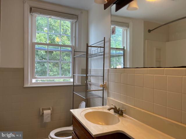 243 Fairview Road Springfield, PA 19064 - Photo 26 of 47 Bathroom
