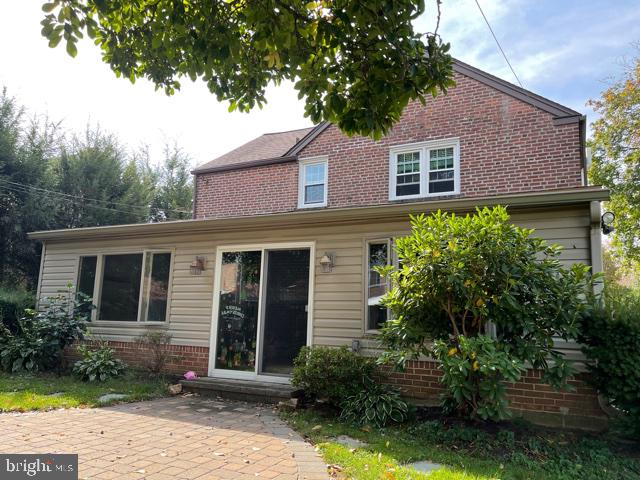 243 Fairview Road Springfield, PA 19064 - Photo 37 of 47 Exterior - Back