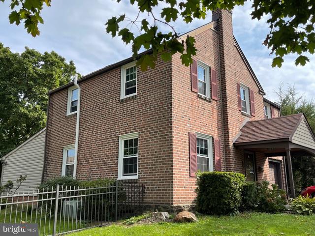 243 Fairview Road Springfield, PA 19064 - Photo 5 of 47 Exterior - Side