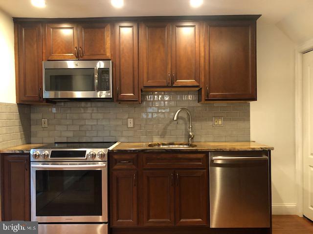 243 Fairview Road Springfield, PA 19064 - Photo 9 of 47 Kitchen