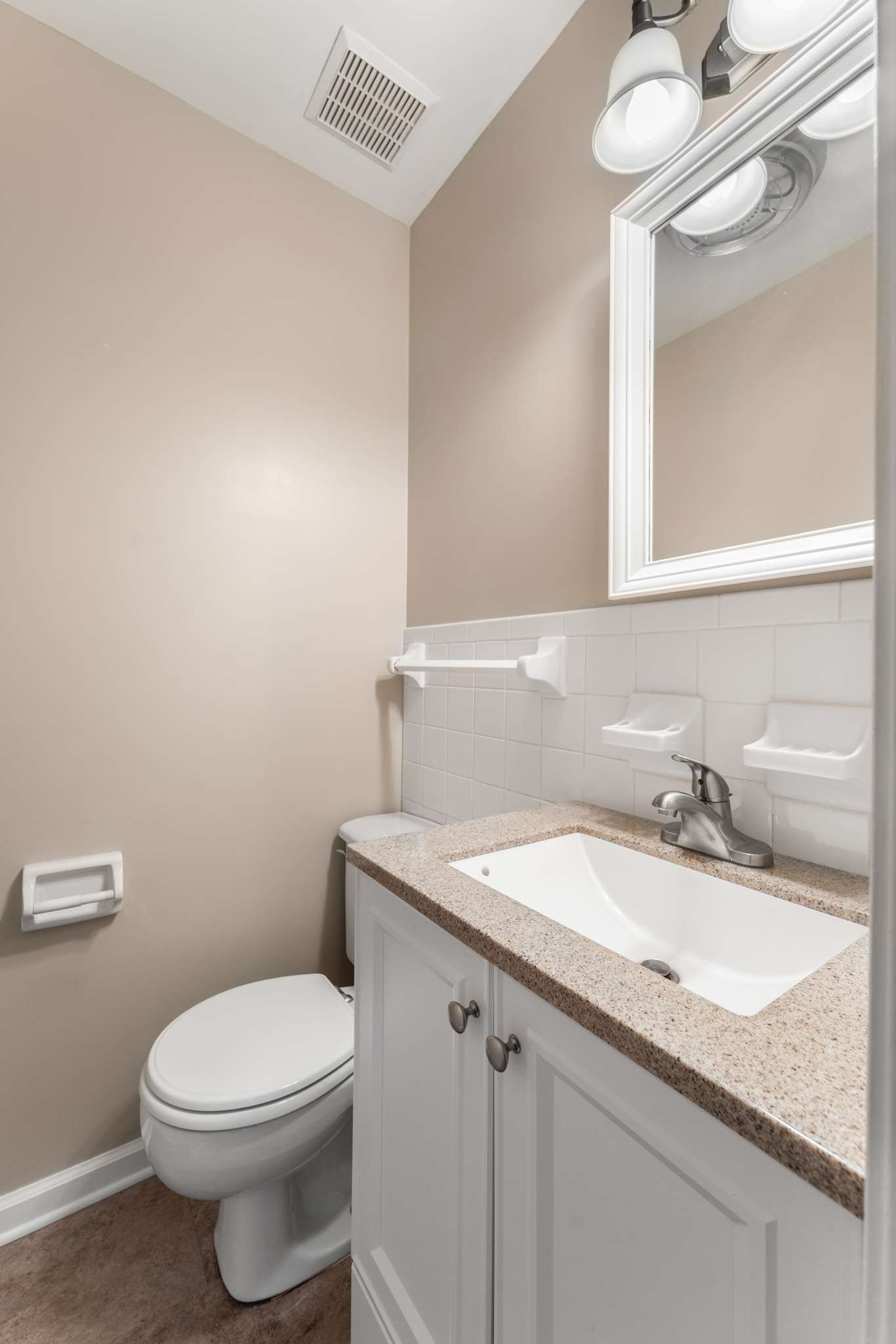 107 Grapevine Road Hendersonville, TN 37075 - Photo 20 of 29 Half bath