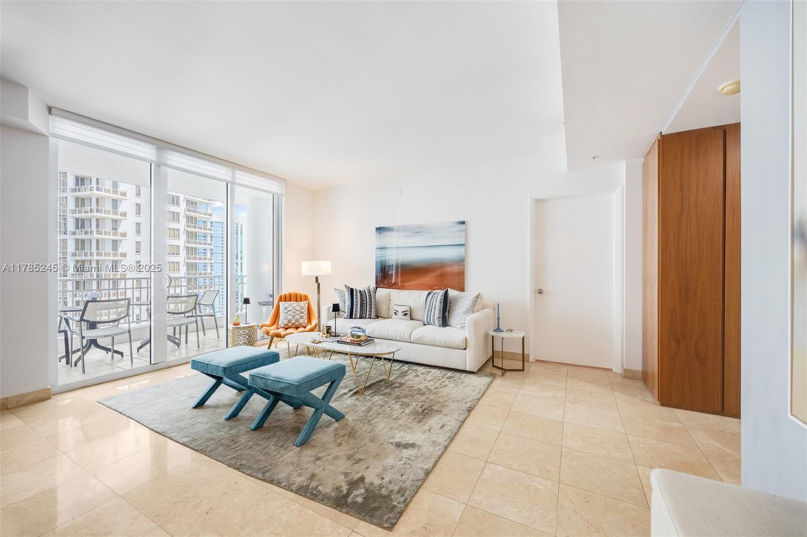 801 Brickell Key Boulevard, Unit 3010 Miami, FL 33131 - Photo 3 of 16