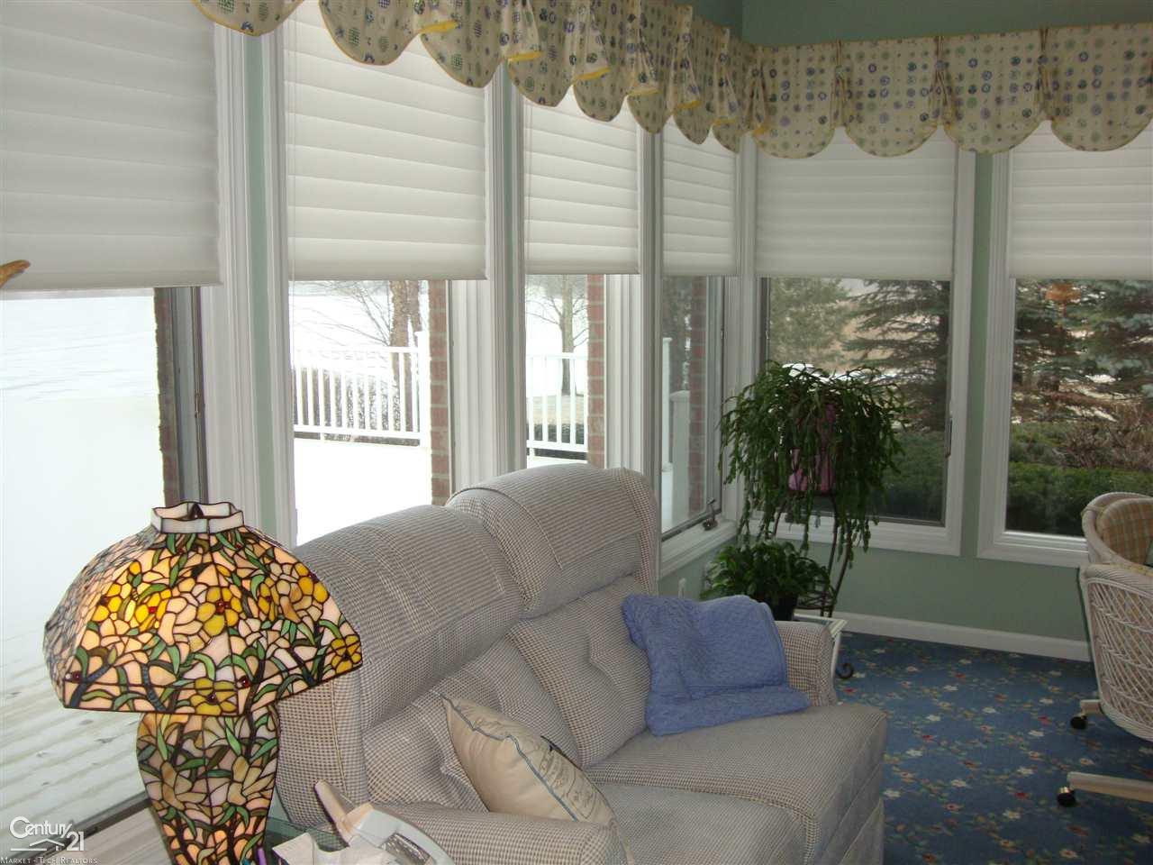 73601 Omo Road Armada, MI 48005 - Photo 18 of 72 Formal Dining or Sun Room