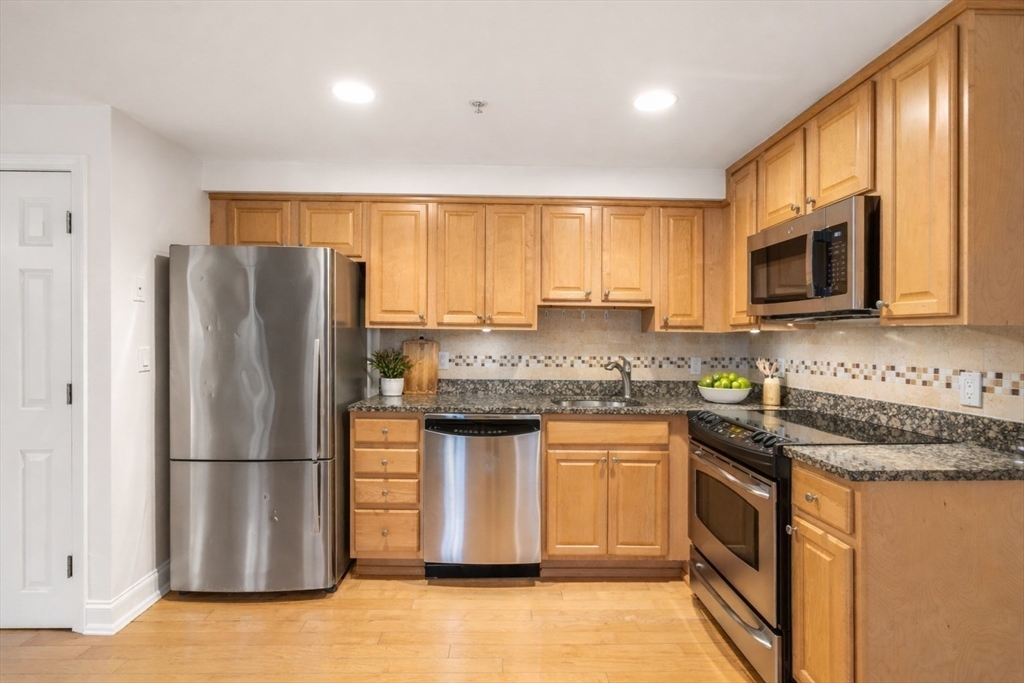 20 Chapel Street, Unit B309 Brookline, MA 02446 - Photo 2 of 38