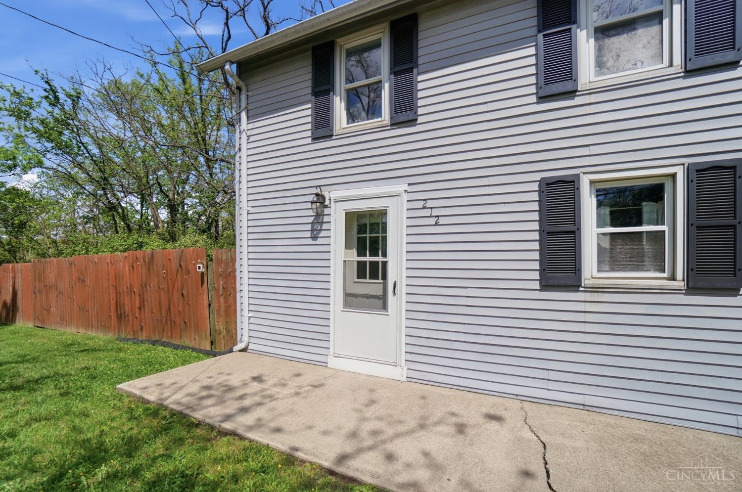 212 Kings Mills Road Mason, OH 45040 - Photo 5 of 54
