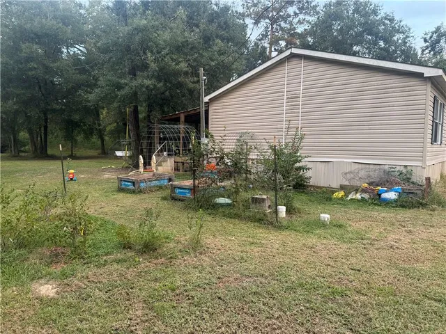 $160,000 | 1174 Highway 115, Deville, LA 71328