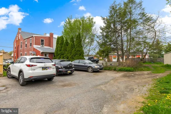 $254,900 | 1513 Oregon Pike, Lancaster, PA 17601