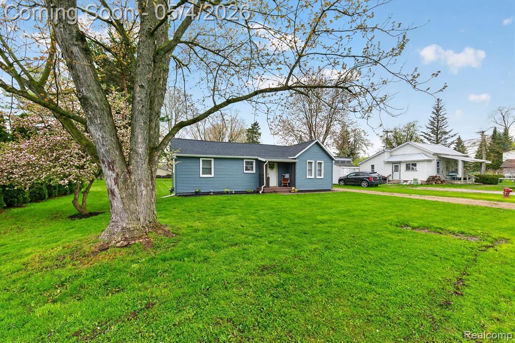 107 South Lester Street Capac, MI 48014 - Photo 4 of 43