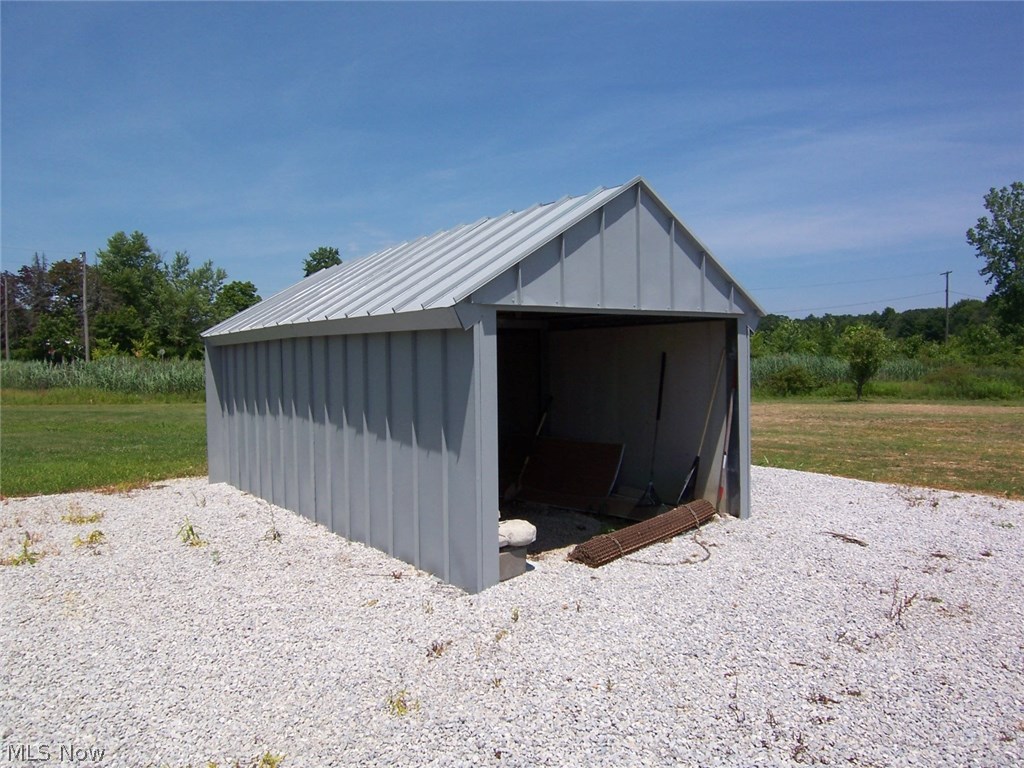 5290 Windsor-Mechanicsville Road Rome, OH 44085 - Photo 4 of 24 Gallery Image 4