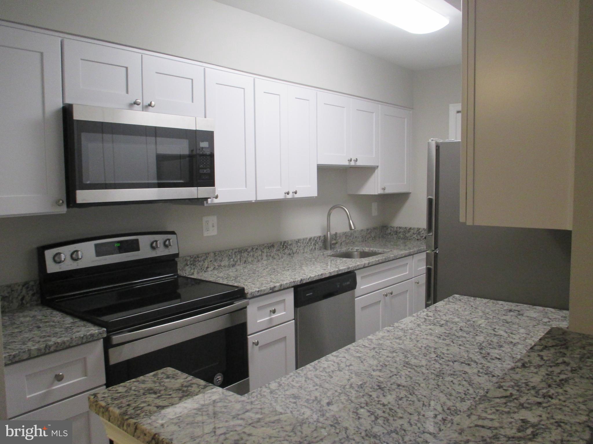 5901 C Prince George Drive, Unit 342 Springfield, VA 22152 - Photo 8 of 15 Kitchen