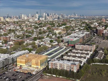 $449,000 | 3 Greenwich Drive, Unit 85, Jersey City, NJ 07305