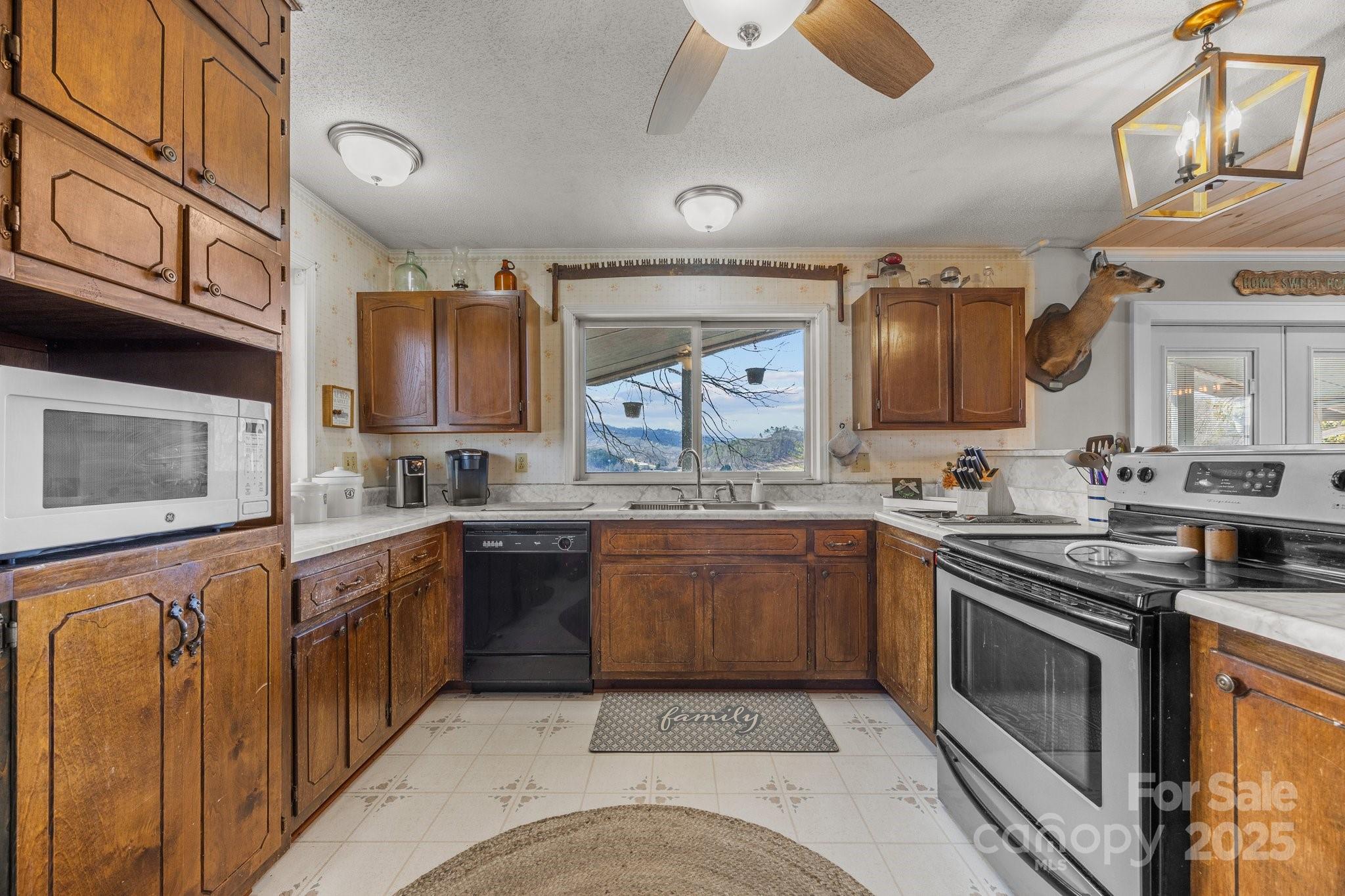 774 Belleview Road Franklin, NC 28734 - Photo 25 of 36