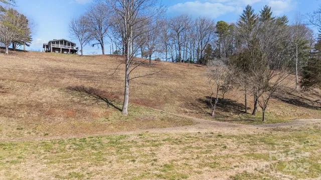 $650,000 | 774 Belleview Road, Franklin, NC 28734