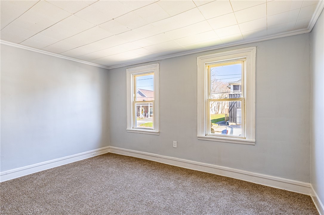 223 Orchard Street Rochester, NY 14606 - Photo 16 of 32