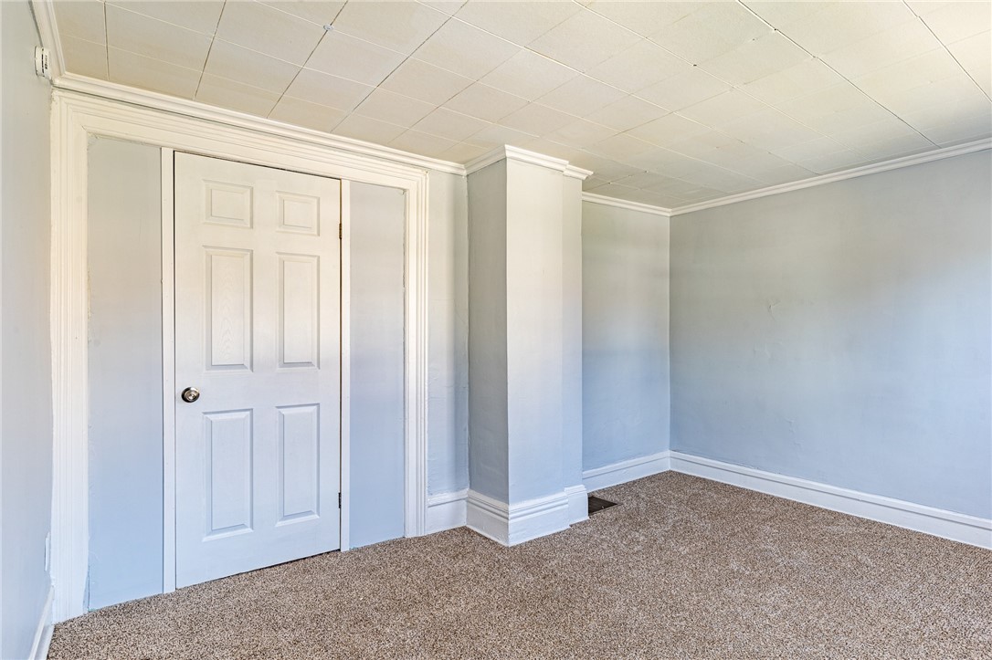 223 Orchard Street Rochester, NY 14606 - Photo 19 of 32