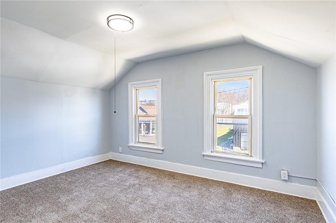 223 Orchard Street Rochester, NY 14606 - Photo 23 of 32