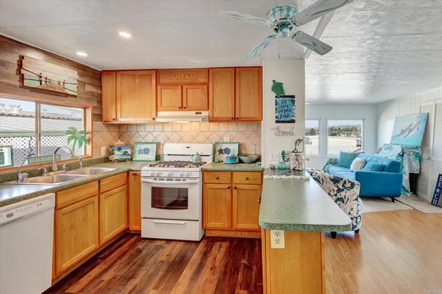 $299,000 | 269 Quail Lane, Oceanside, CA 92057