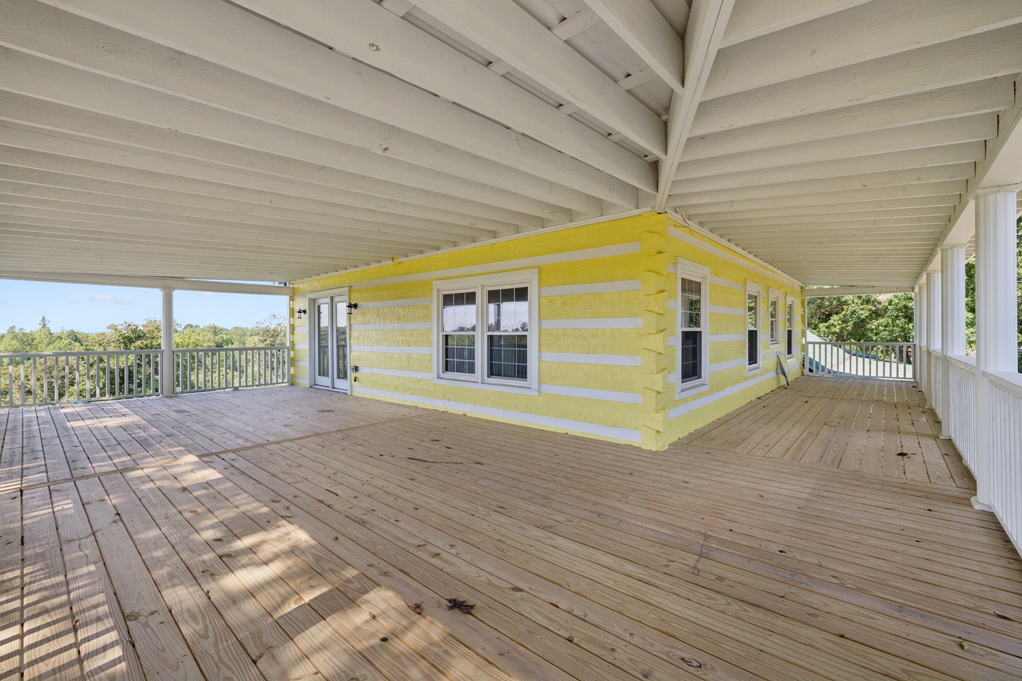 294 Ed Harris Road Ashland City, TN 37015 - Photo 6 of 65 a view of a porch