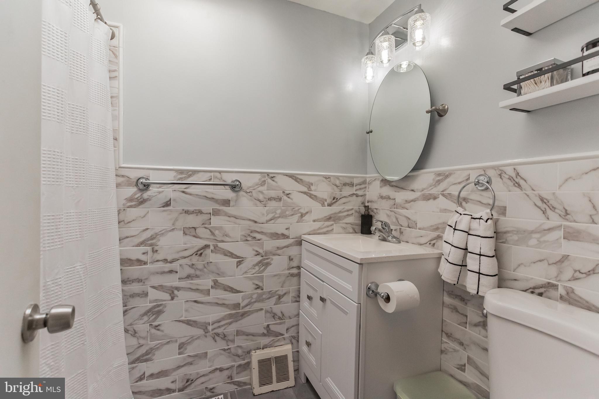 1431 Powell Road Brookhaven, PA 19015 - Photo 17 of 26