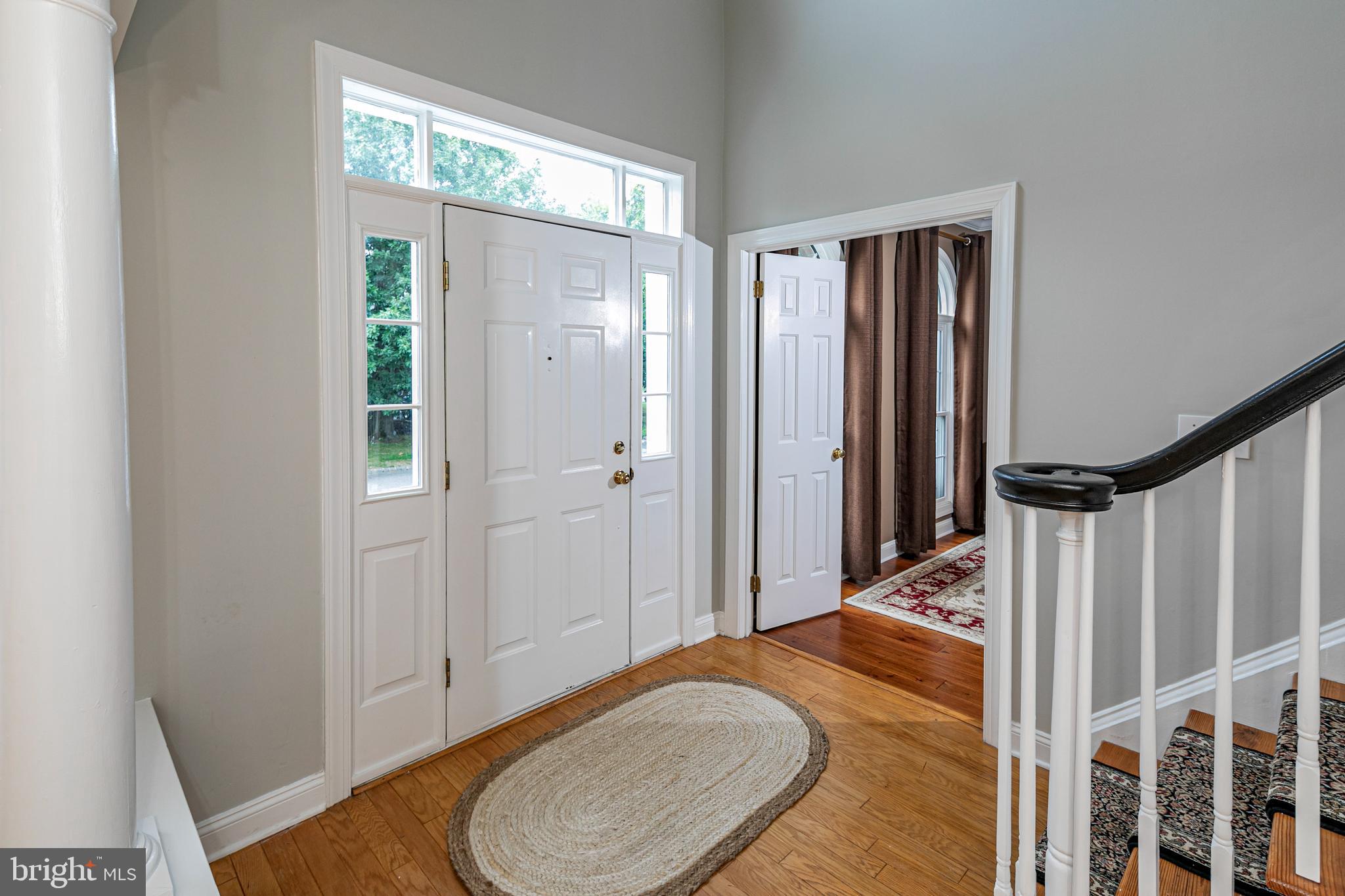 138 Brandon Road Pennington, NJ 08534 - Photo 4 of 42