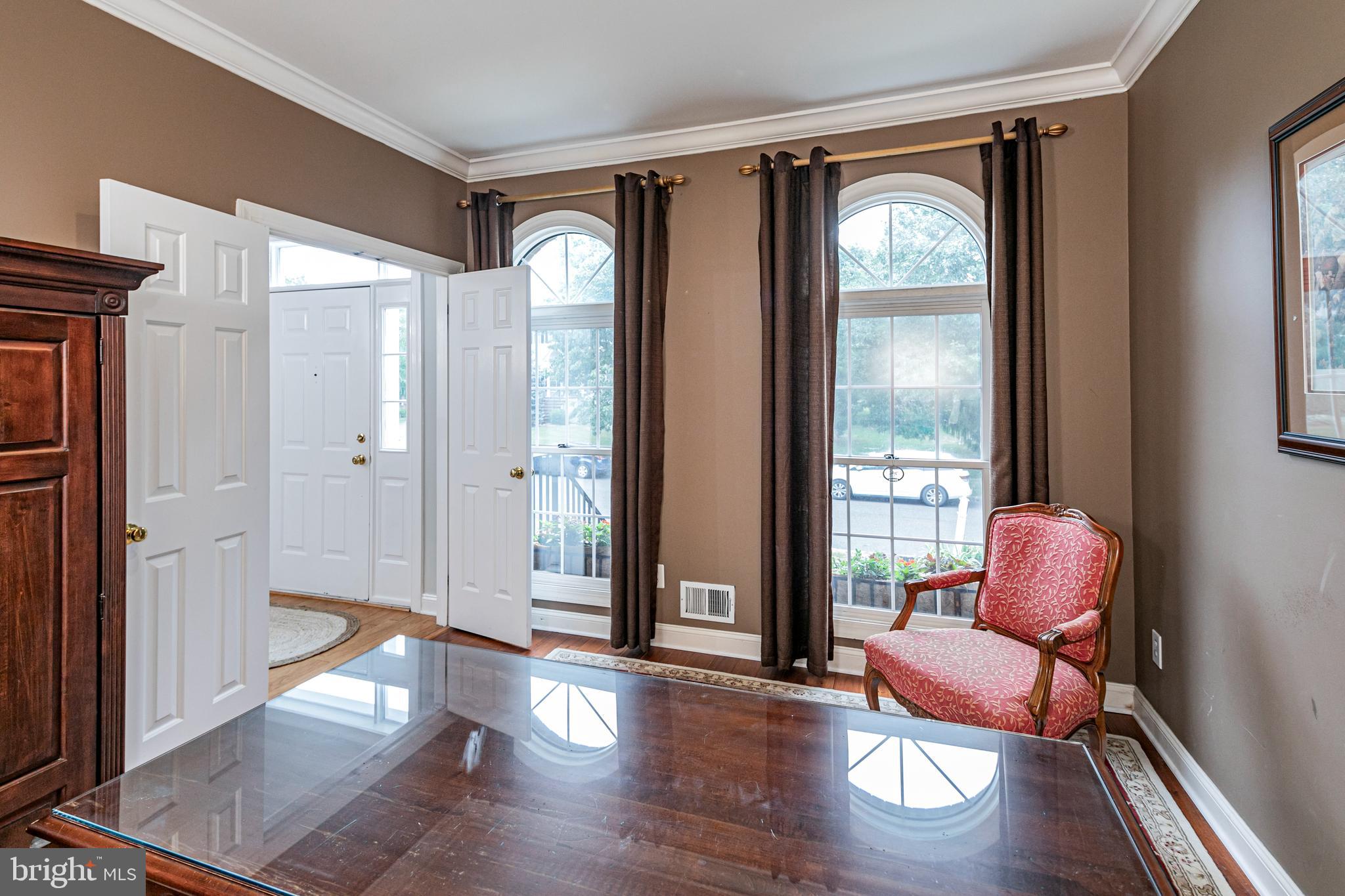 138 Brandon Road Pennington, NJ 08534 - Photo 8 of 42
