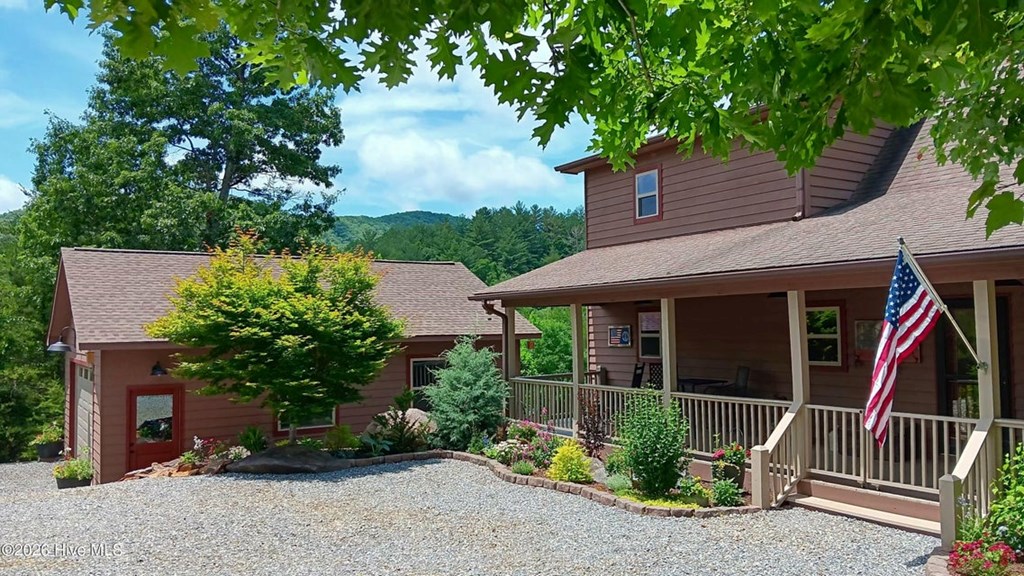 175 Pin Oak Ridge Murphy, NC 28906 - Photo 3 of 32