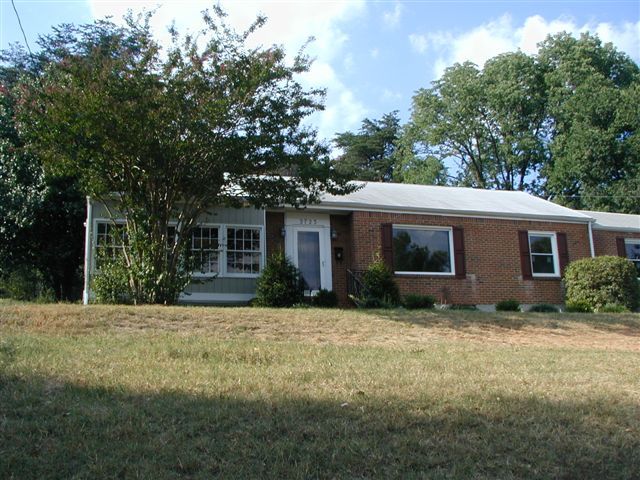 2723 Montvale Rd