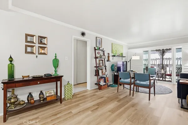 $369,999 | 615 West Broadway, Unit 205, Long Beach, CA 90802