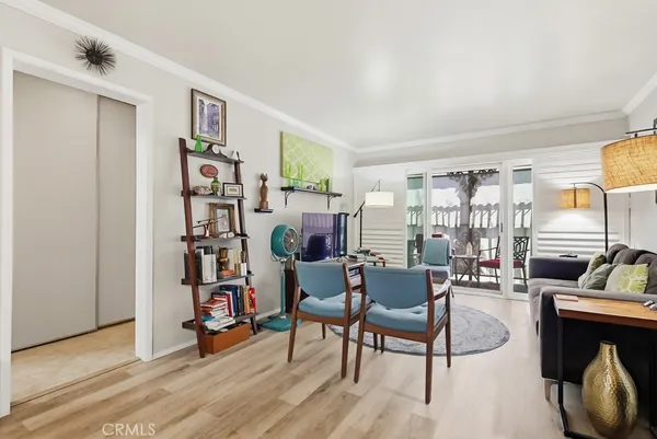 $369,999 | 615 West Broadway, Unit 205, Long Beach, CA 90802