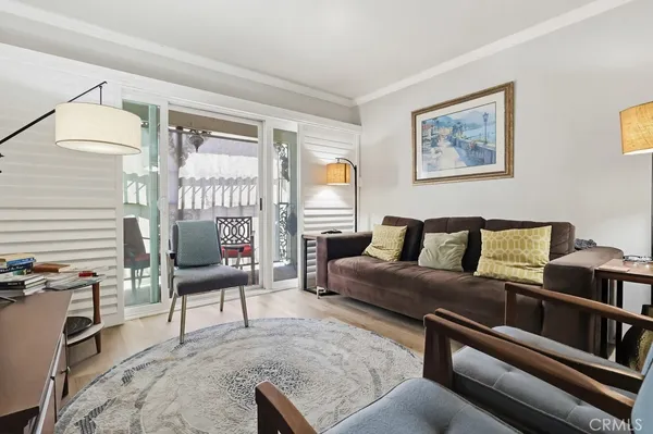 $369,999 | 615 West Broadway, Unit 205, Long Beach, CA 90802