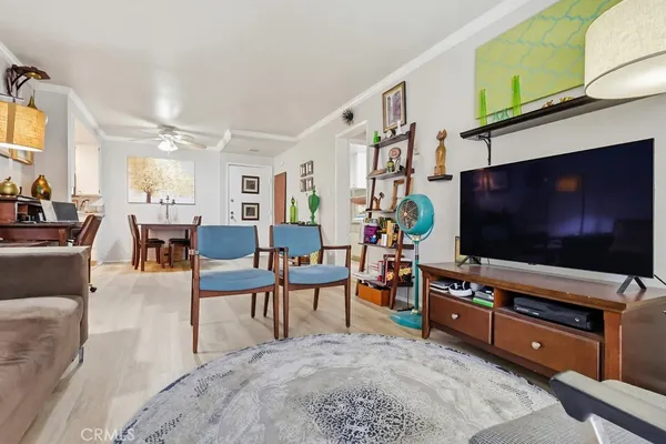 $369,999 | 615 West Broadway, Unit 205, Long Beach, CA 90802