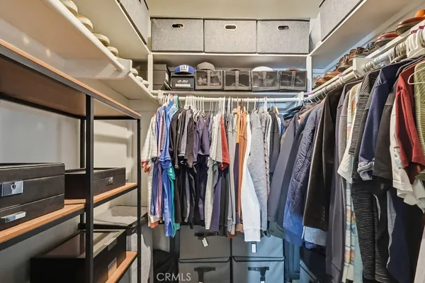 $369,999 | 615 West Broadway, Unit 205, Long Beach, CA 90802