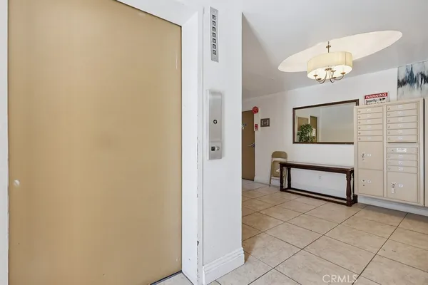 $369,999 | 615 West Broadway, Unit 205, Long Beach, CA 90802