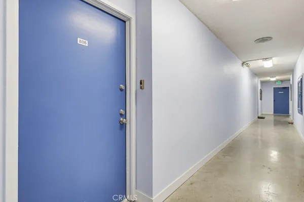 $369,999 | 615 West Broadway, Unit 205, Long Beach, CA 90802