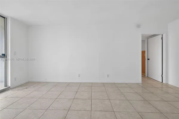 $1,850 | 100 Golden Isles Drive, Unit 406, Hallandale Beach, FL 33009