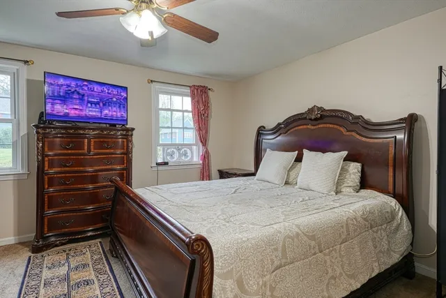 $300,000 | 17 Fernwood Drive, Unit D, Leominster, MA 01453