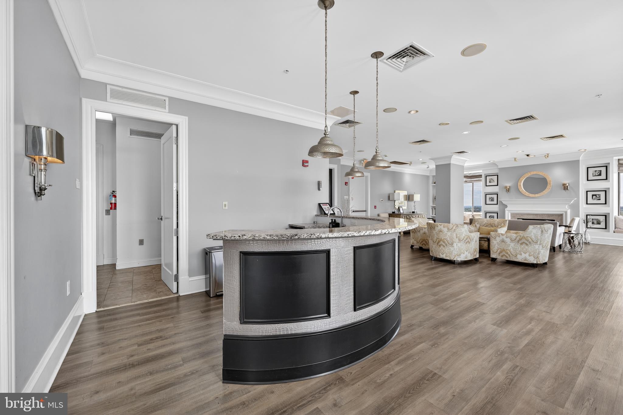 851 North Glebe Road, Unit 1301 Arlington, VA 22203 - Photo 60 of 84 Skyview Lounge - Pour, Sip, Socialize!