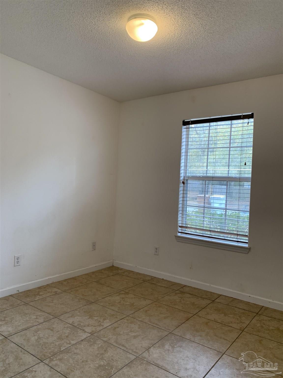 5424 Cox Road Milton, FL 32583 - Photo 13 of 29 Gallery Image 13