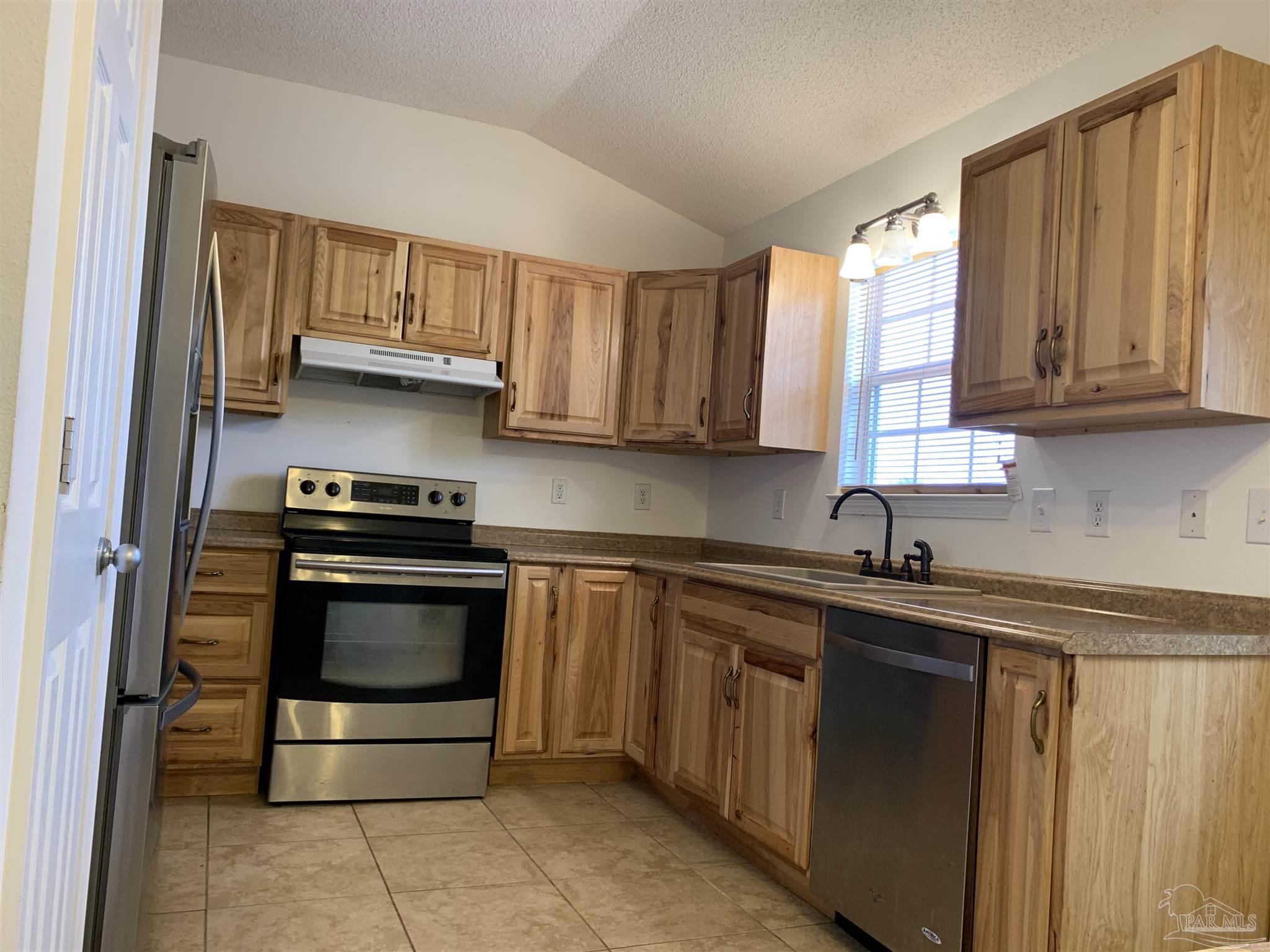 5424 Cox Road Milton, FL 32583 - Photo 8 of 29 Gallery Image 8
