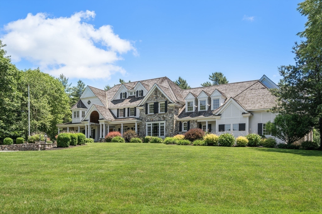 3 Stone Bridge Lane Milton, MA 02186 - Photo 1 of 37