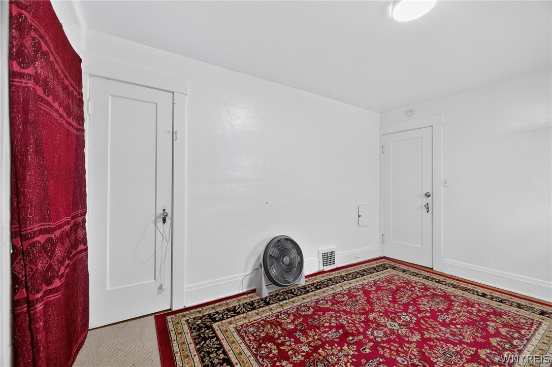 14 St James Road Cheektowaga, NY 14225 - Photo 18 of 45
