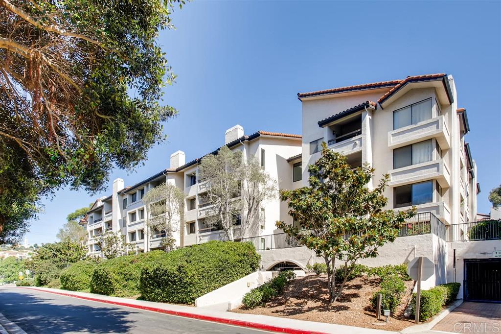 5705 Friars Road, Unit 31 San Diego, CA 92110 - Photo 1 of 17 Gallery Image 1