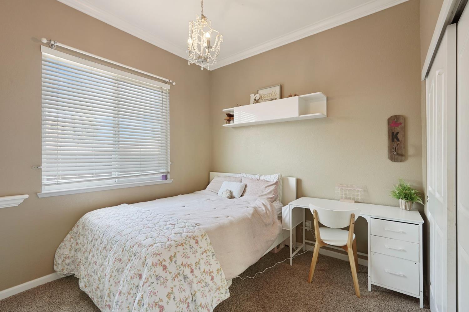 602 South Highland Avenue Ripon, CA 95366 - Photo 18 of 36