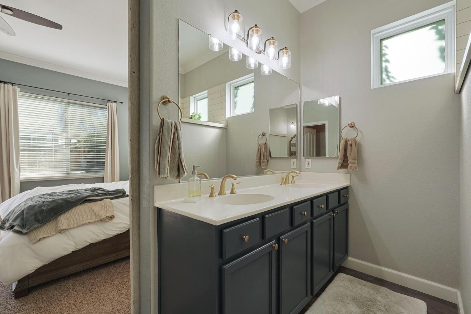 602 South Highland Avenue Ripon, CA 95366 - Photo 30 of 36