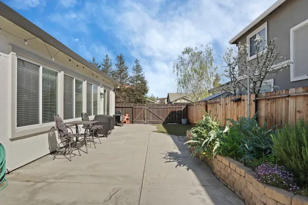 $740,000 | 602 South Highland Avenue, Ripon, CA 95366