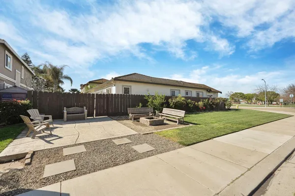 $740,000 | 602 South Highland Avenue, Ripon, CA 95366