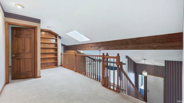 $374,900 | 2528 East St Thomas Point, Fort Wayne, IN 46815